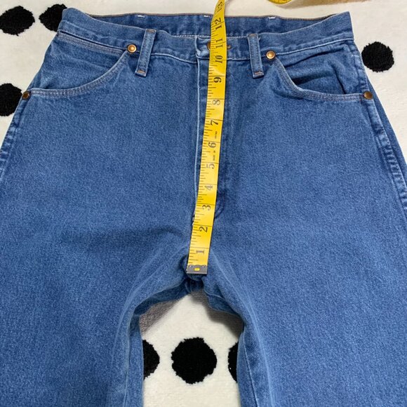 Vintage Wrangler 14MWZC Cowboy Cut High Rise Faded Wash Denim Straight Leg Jeans - Picture 9 of 13